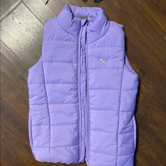 puma sleeveless jackets